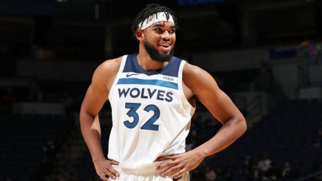 他因伤缺席 他因伤缺席