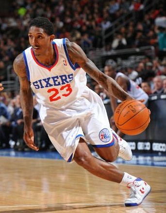 东契奇在赛 东契奇在赛