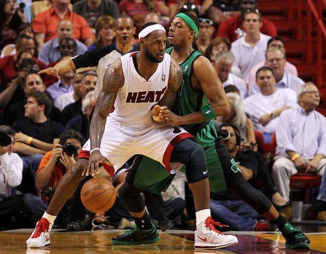 夹击与换防 夹击与换防